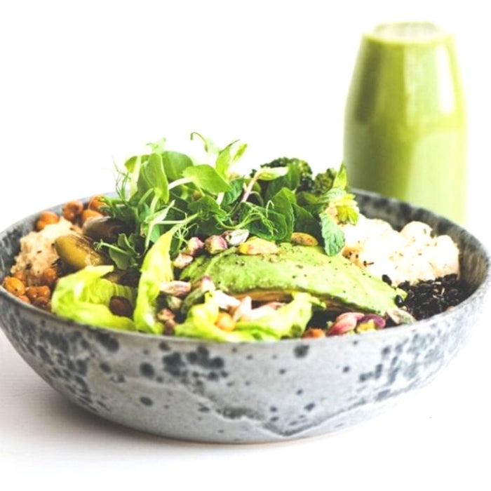 Easy Buddha Bowl - Mediterranean Style