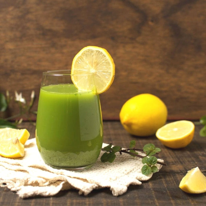 How to Make a Green Juice Recipe for Glowing Skin