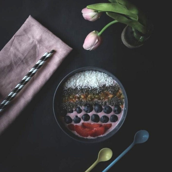 Hormone Balancing Blueberry Smoothie Bowl